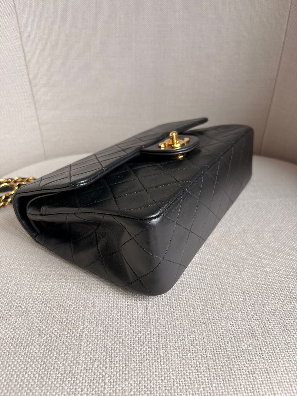 Thumbnail: Vintage Chanel Double Flap 