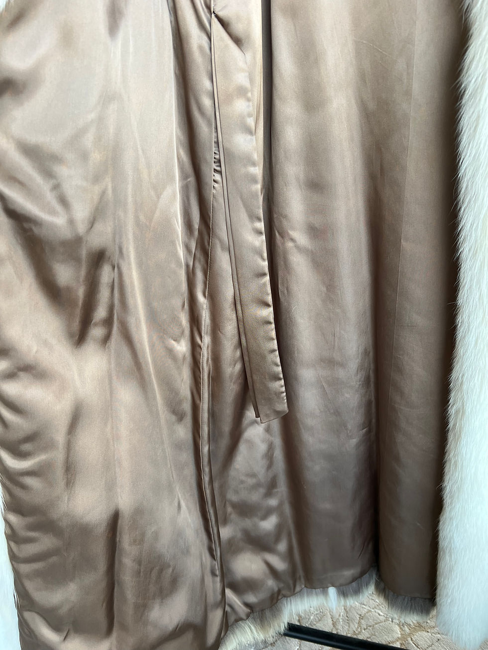 Thumbnail: Vintage Fox & Coyote Fur 