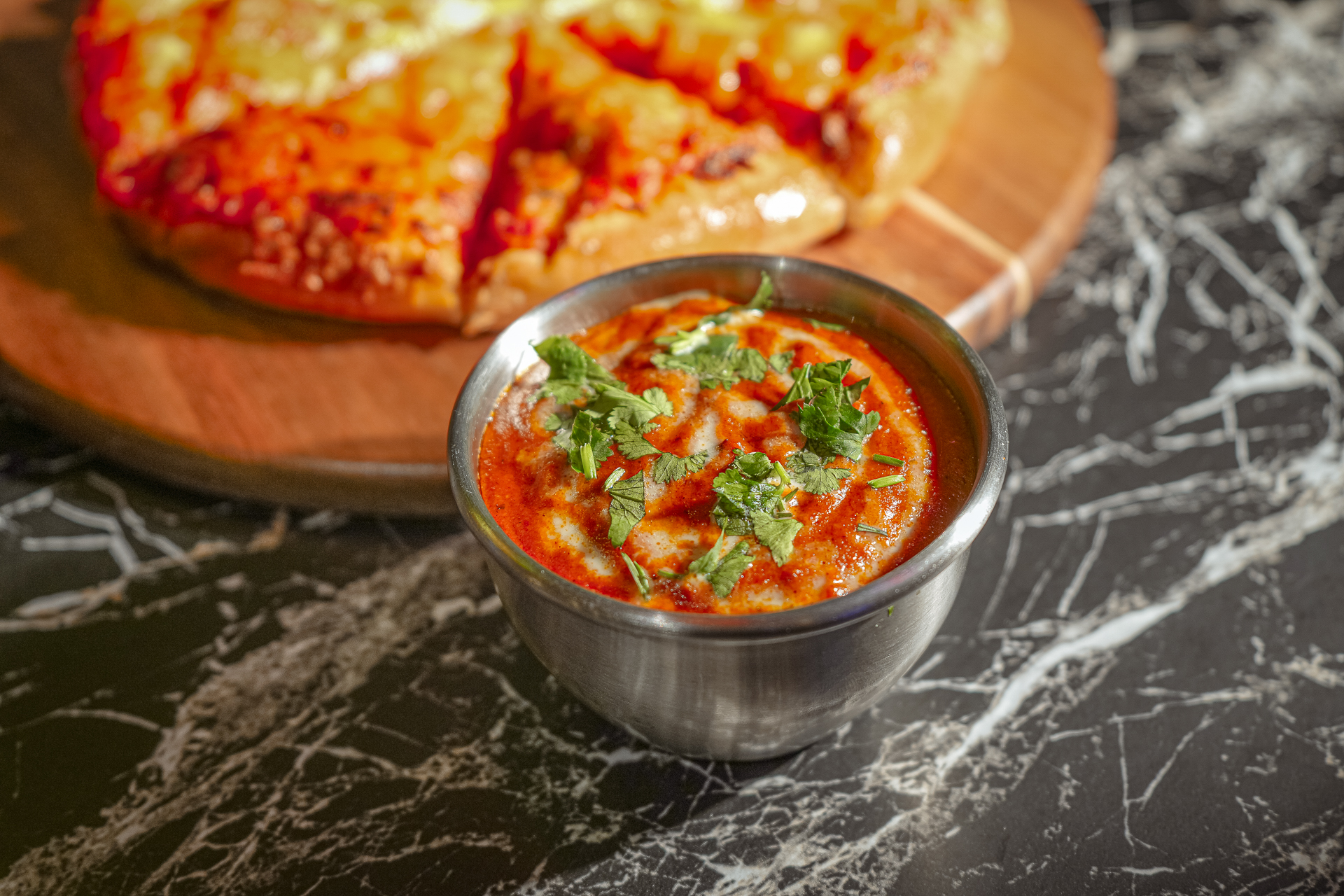 Makhani Sauce from Spices and Slices