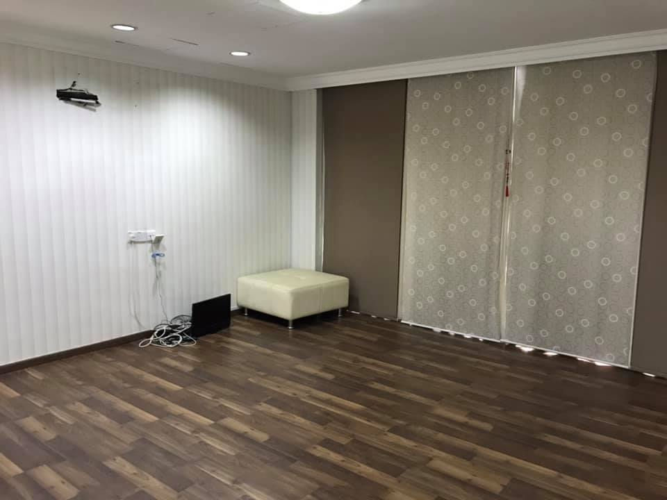 Thumbnail: 1st Floor Shop Fronting Jalan Keretapi near AEON MALL for rent