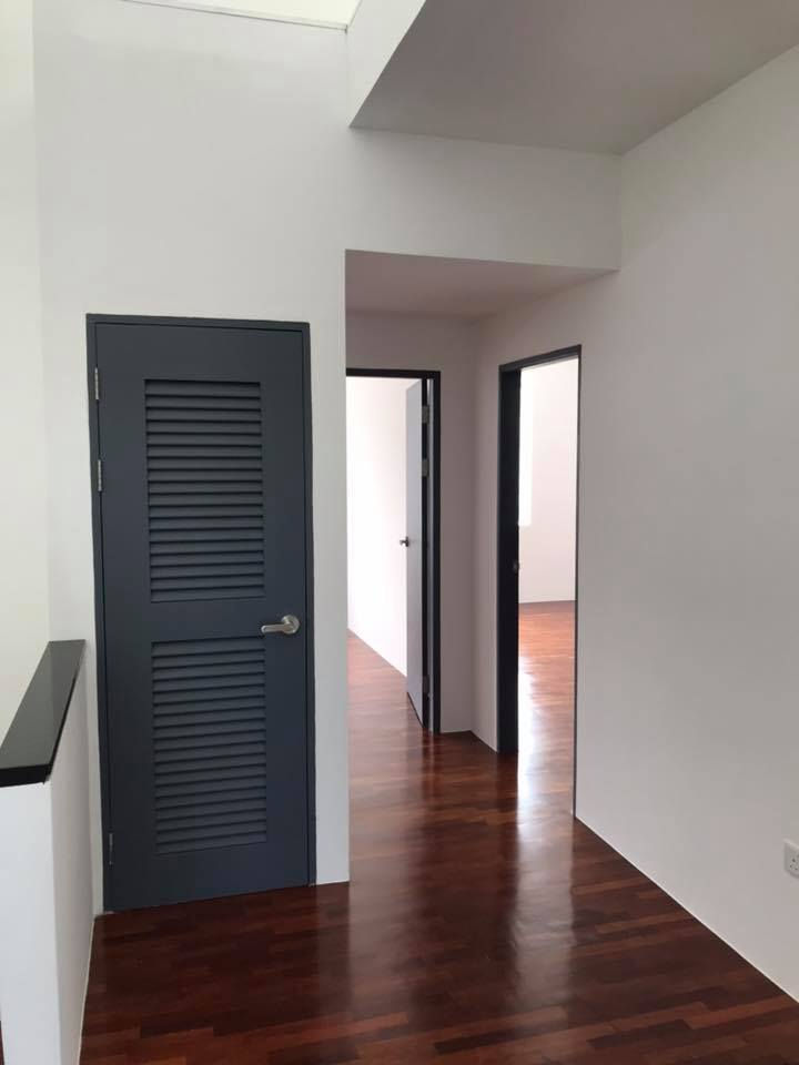 Thumbnail: Double Storey Super Link Terrace Intermediate La Promenade, Samarahan Expressway