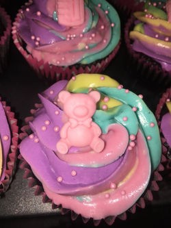 rainbow cupcake2