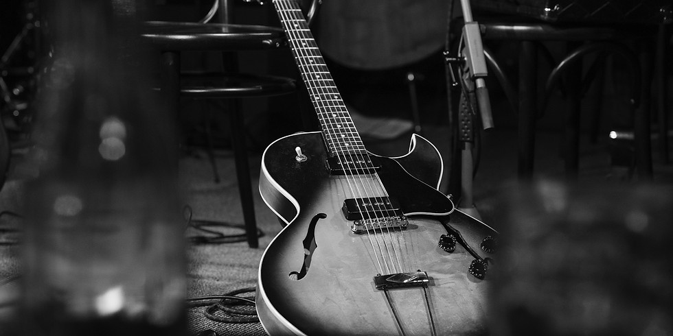 Enver Izmaylov solo guitar