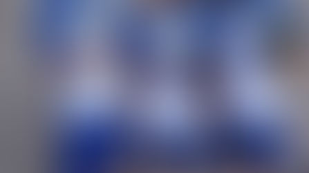 no son los tres mosqueteros, son tres PELESIÑOS.