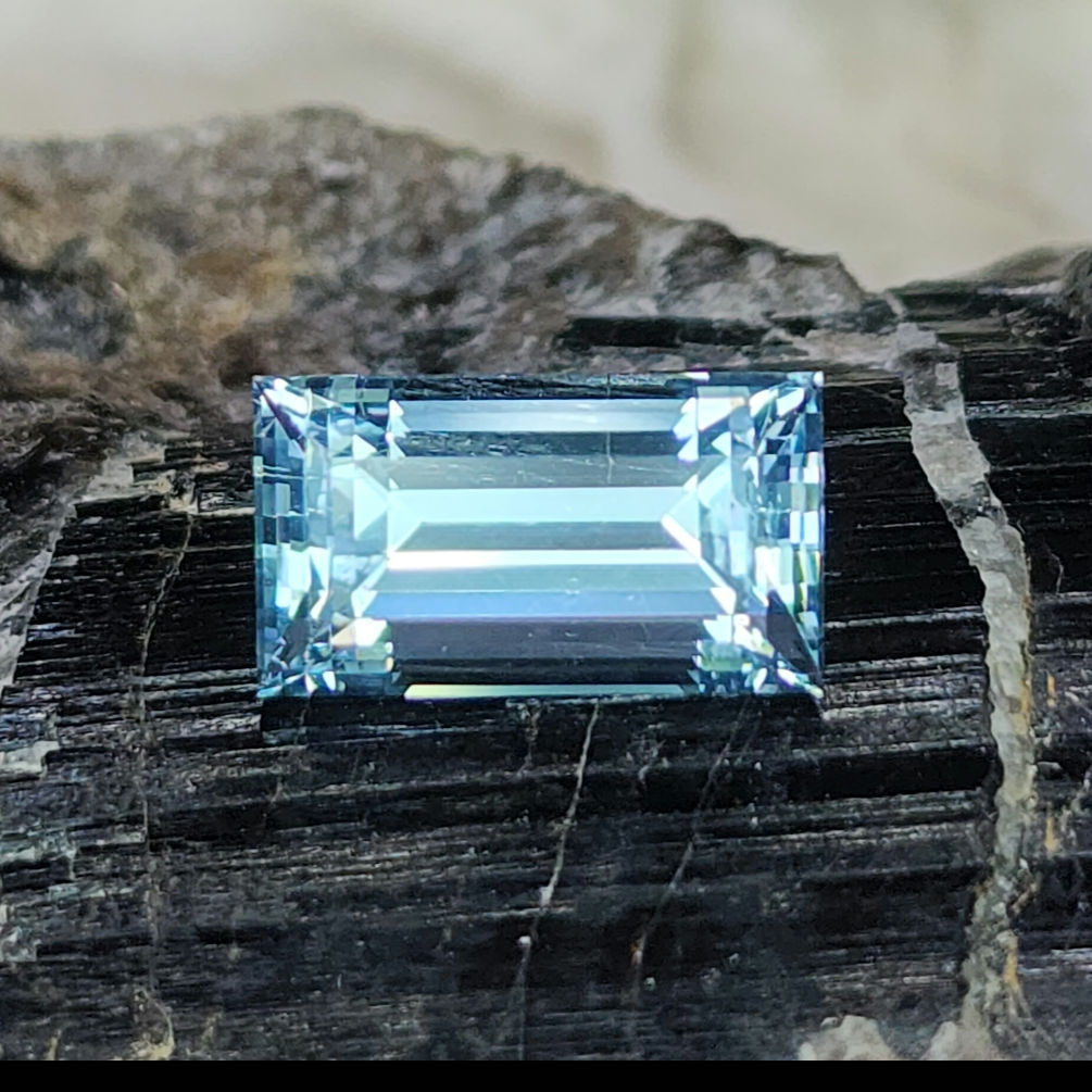 Aigue-marine de Madagascar 1,54 carats