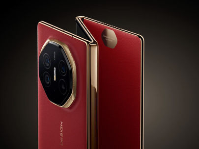 Huaweiの3つ折りスマホ「Mate XT Ultimate Design」グローバル発売決定?