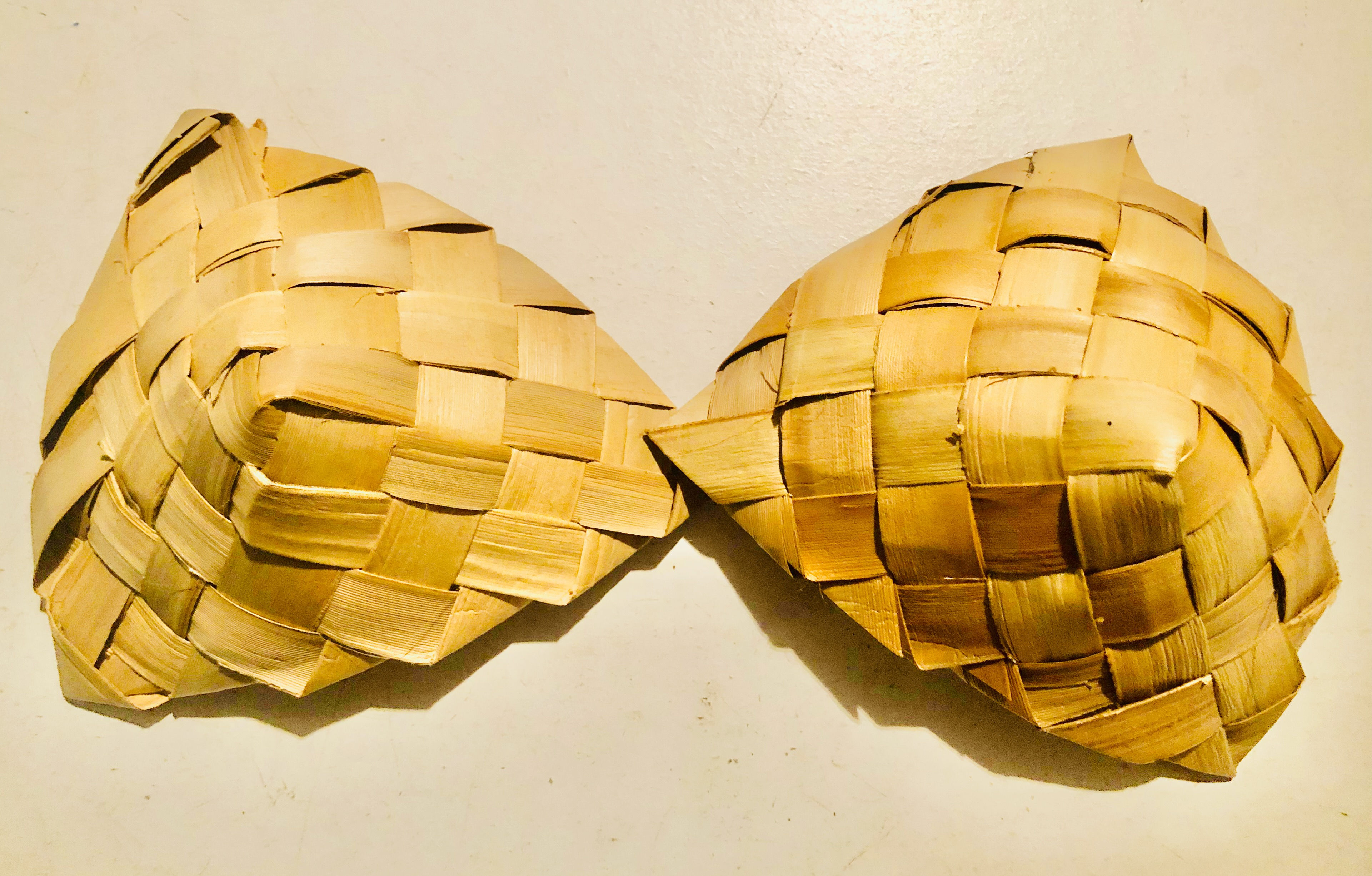 ラウハラ三角ブラ