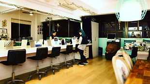香港中環 KALAMAKEUP 工作室內部