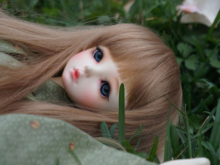 Viral Beberapa Artis ini Mengadopsi Spirit Doll!