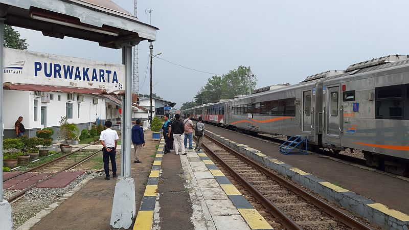 Stasiun Angker Purwakarta