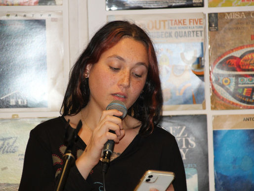 פוקוס על שינוי- ראיון עם מיכל בורמן, צלמת מחאות, בת 19