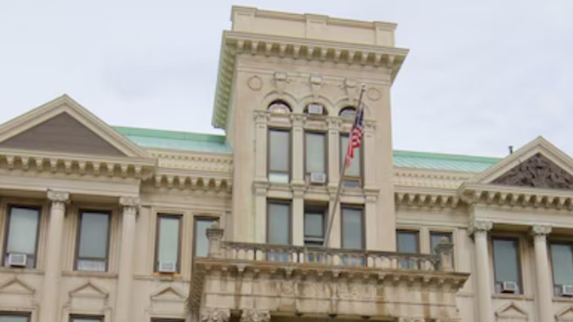 Screenshot 2025-04-08 134852_edited.jpg