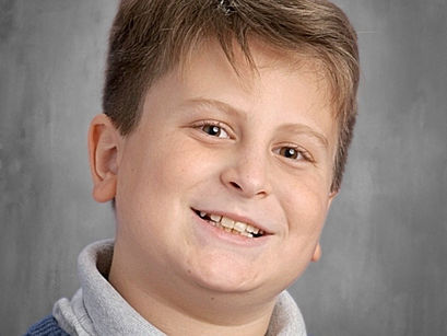 Middle Schooler Achieves Outstanding Success in History and Geography Competitions