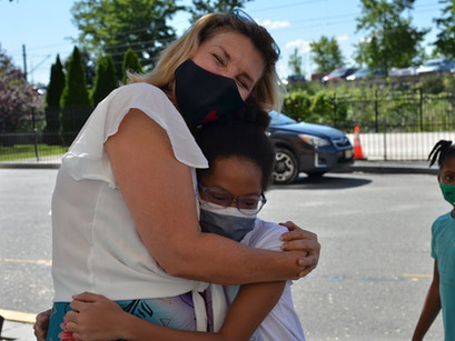 Hudson Montessori School Staff Welcome Students and Families during Meet and Greet Event