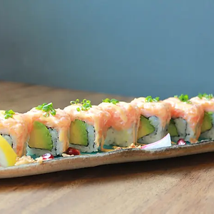 Spicy Salmon Roll