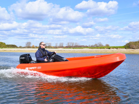 AM Safety 420 XR: Rescue, Patrol, and Event Safety Boat