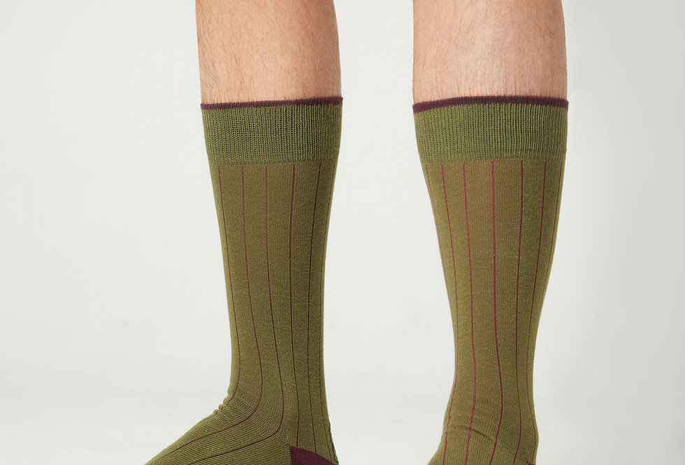 Calcetines media caña de hombre Kiff Kiff verde musgo falso canalé