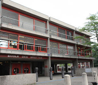 ecole des grottes.JPG