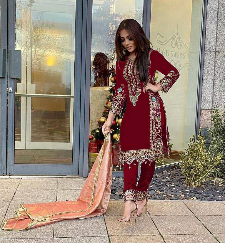 Thumbnail: Luxurious Velvet Embroidered Suit with Dupatta – Available in M to XXL Sizes