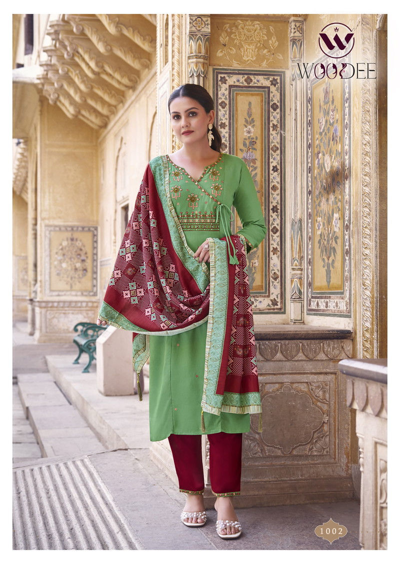 Thumbnail: Elegant Rayon Kurti Set with Muslin Dupatta