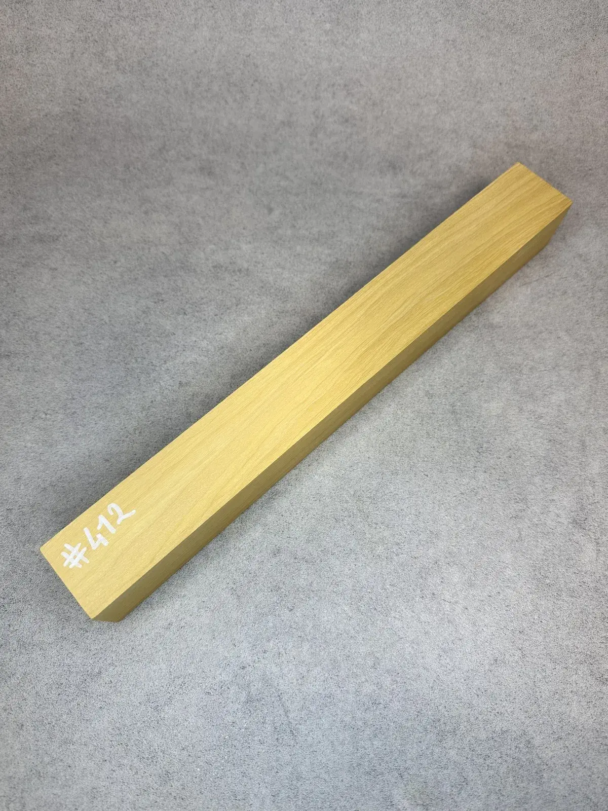 Ebauche d'Amarelo (Euxylophora parensis) - 328x40x40mm - #412