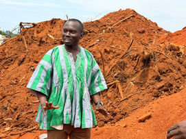 HON. DOMINIC GYASI INSPECTS PROGRESS OF WORK AT TEMPORARY MARKET SITE IN ASAWINSO