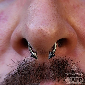 Client with Septum piercing