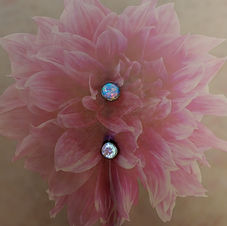 Christina Piercing with Gemmed Ends (Flower Overlay)