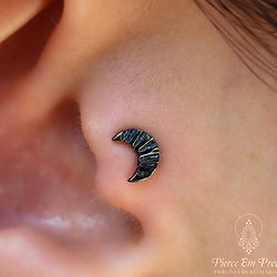 Tragus with Black Niobium Moon