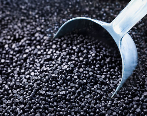 traceless® granulate for injection moulding - a plastic-free and thermoplastic material, based on natural polymers, processable like plastics on existing injection moulding production lines