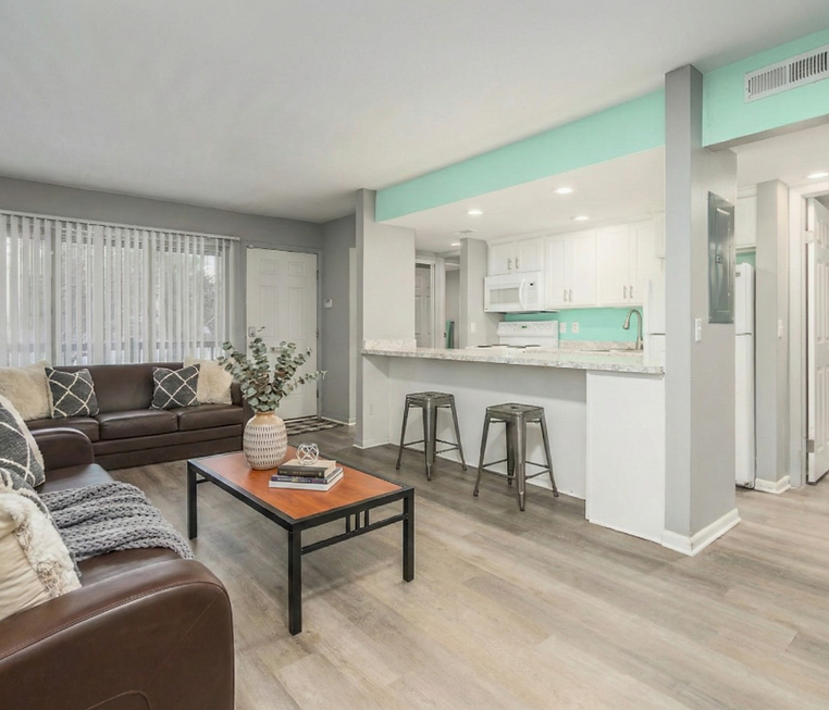 Campus Hill Apartments in East Lansing (1).png