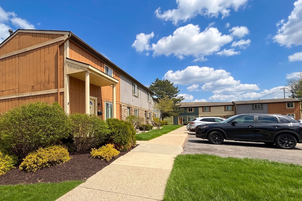 Oakbrook Townhomes Exterior 2026 (6).png