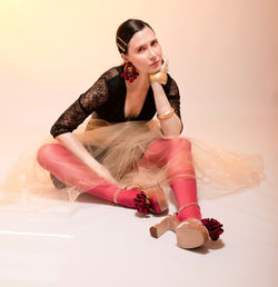 LARA BOMFIM - AMSTUDIO