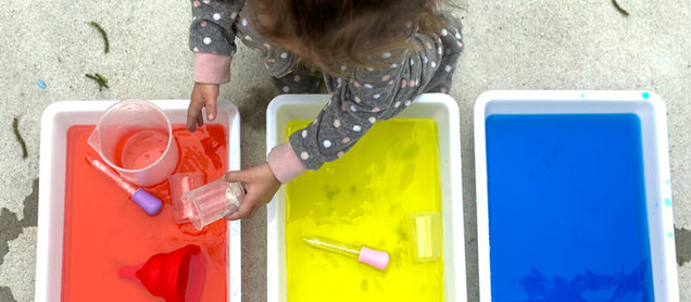 Color Mixing, Water Play Style