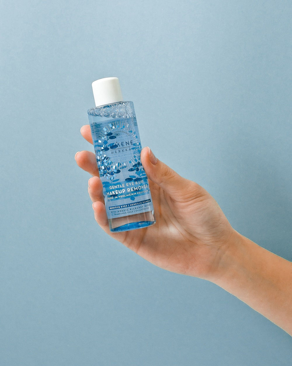 Лагідна рідина для зняття макіяжу Lumene Herkkä