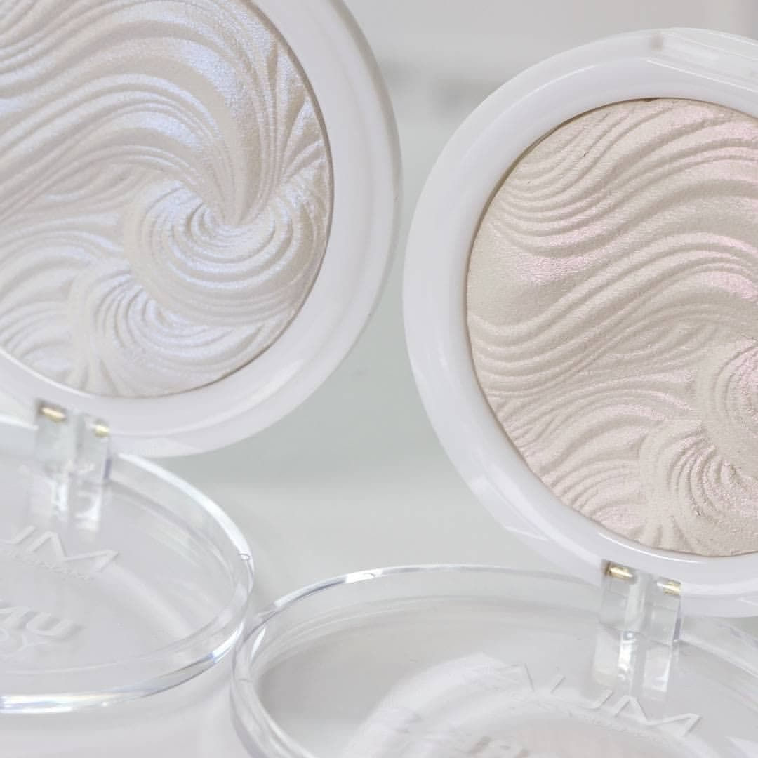 Пресований хайлайтер Shimmer Highlight Powder від MUA Makeup Academy