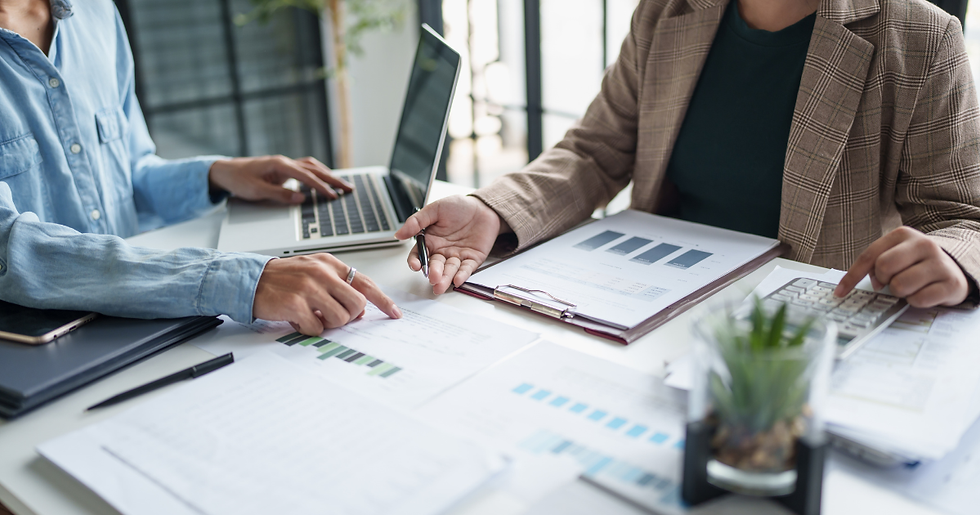 Lendcap working with Australian business owners' trusted advisors such as accountants, FX dealers, and business consultants