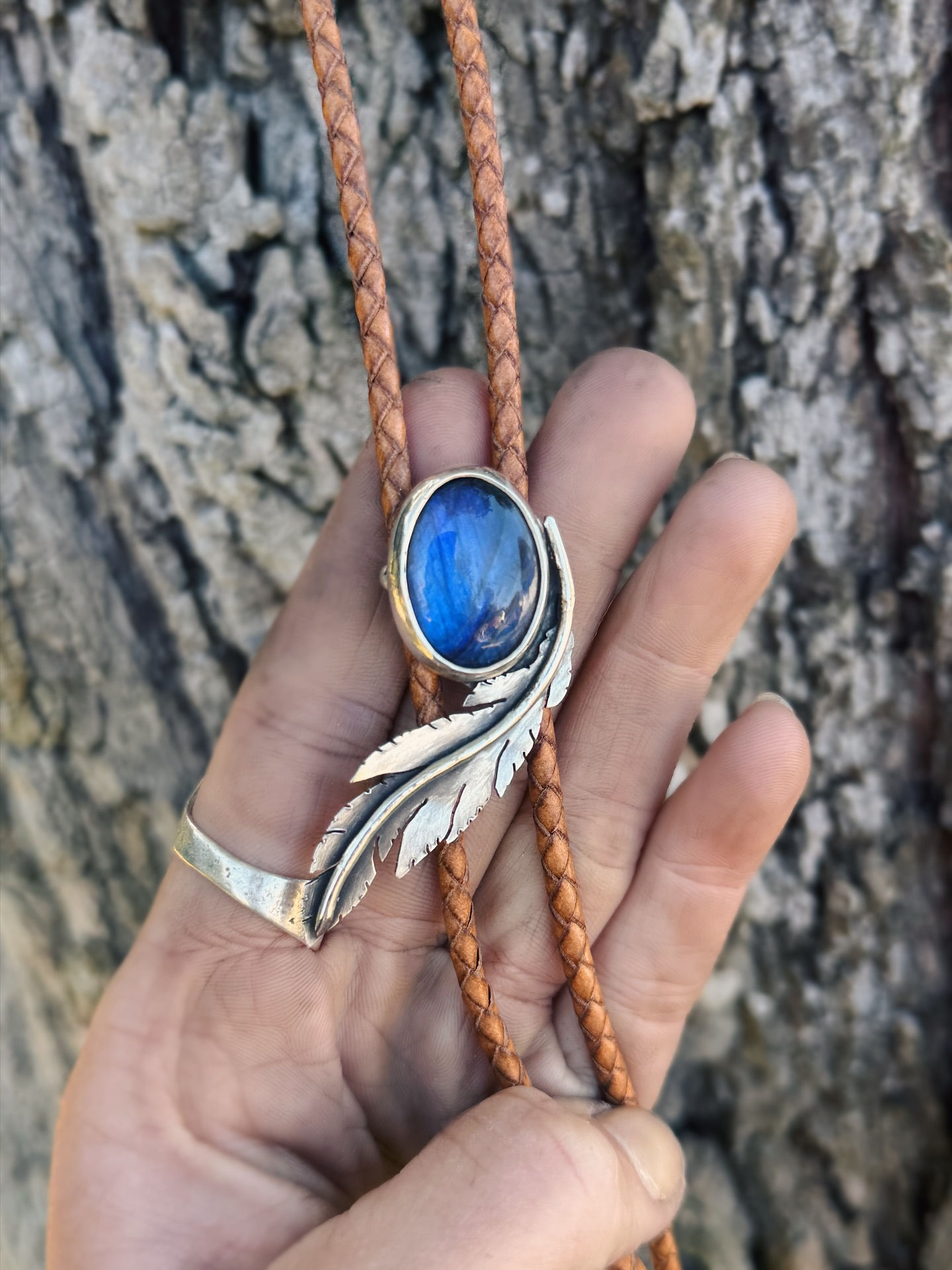 Labradorite Feathered Bolo Tie