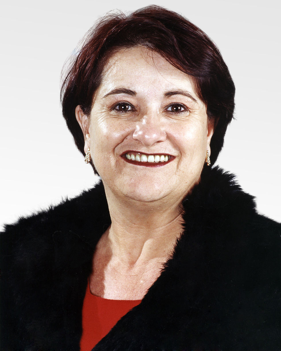 NEIVA MARIA DAPONT