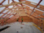 Structura acoperis din lemn tip mansarda construit din ferme din lemn prefabricate cu conectori MiTe