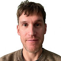 Oliver Jones. Colaborador, preparador C1 y C1 y Coordinador British Council