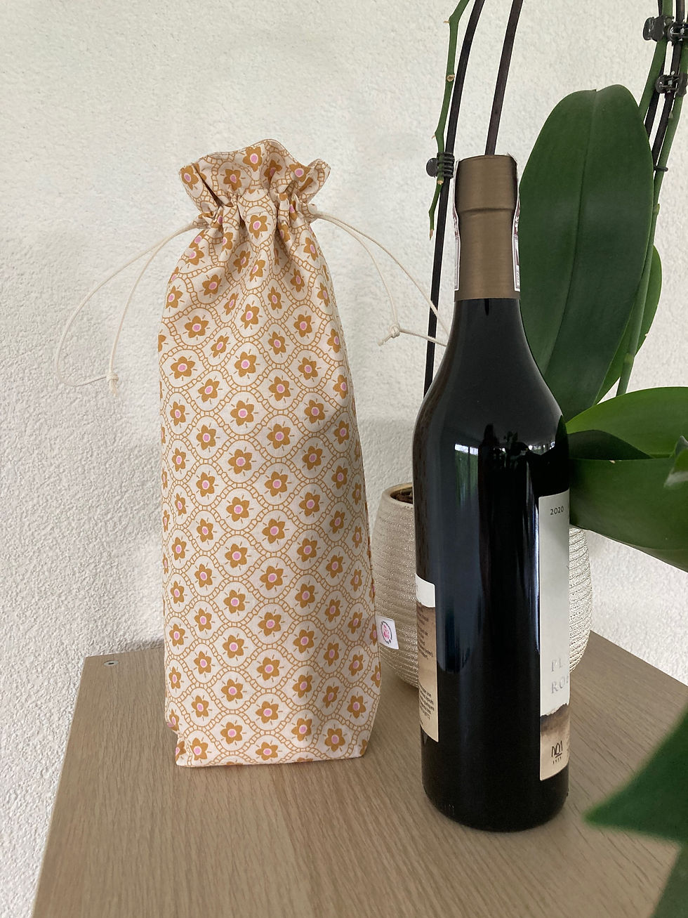 Miniature : Pochette à bouteille en tissu - Art déco beige