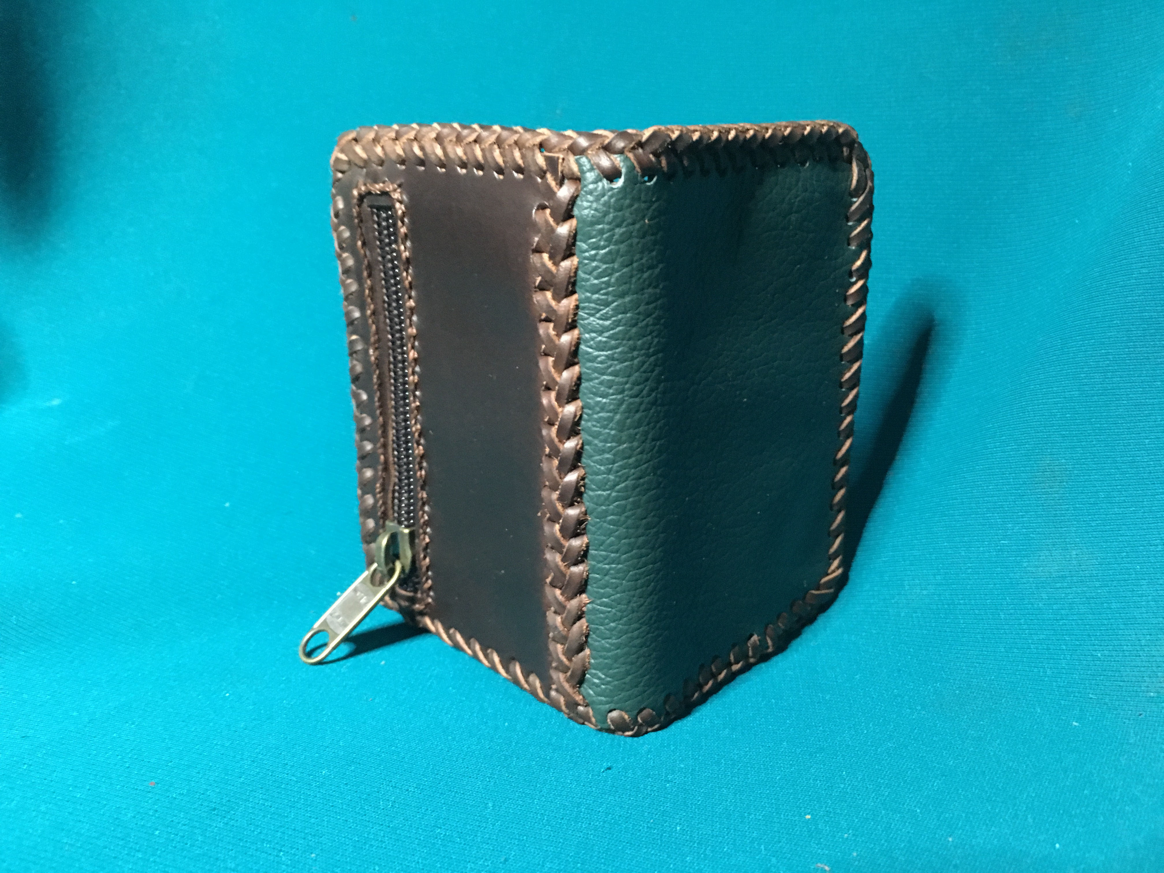 Cartera cuero tipo libro
