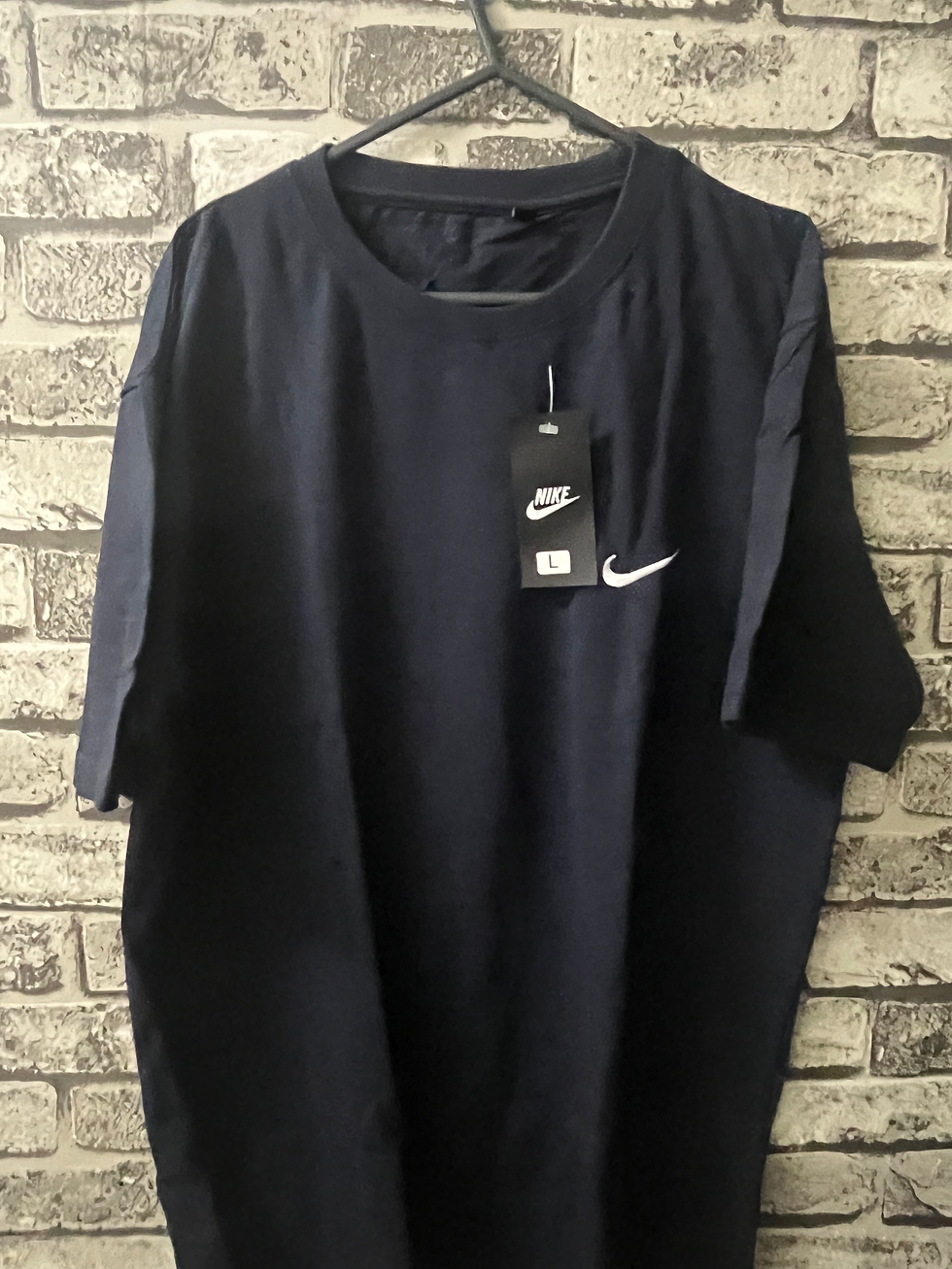 Nike T-shirt
