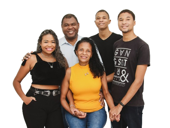 familia_edited-removebg-preview.png