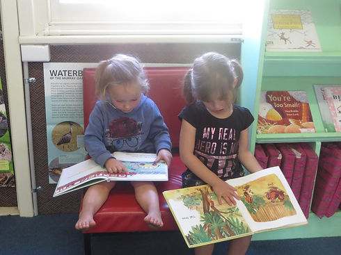 picture little kids reading.jpeg