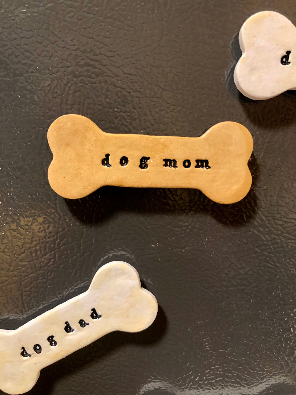 dog mom (parent or dad) magnet (sold individually)