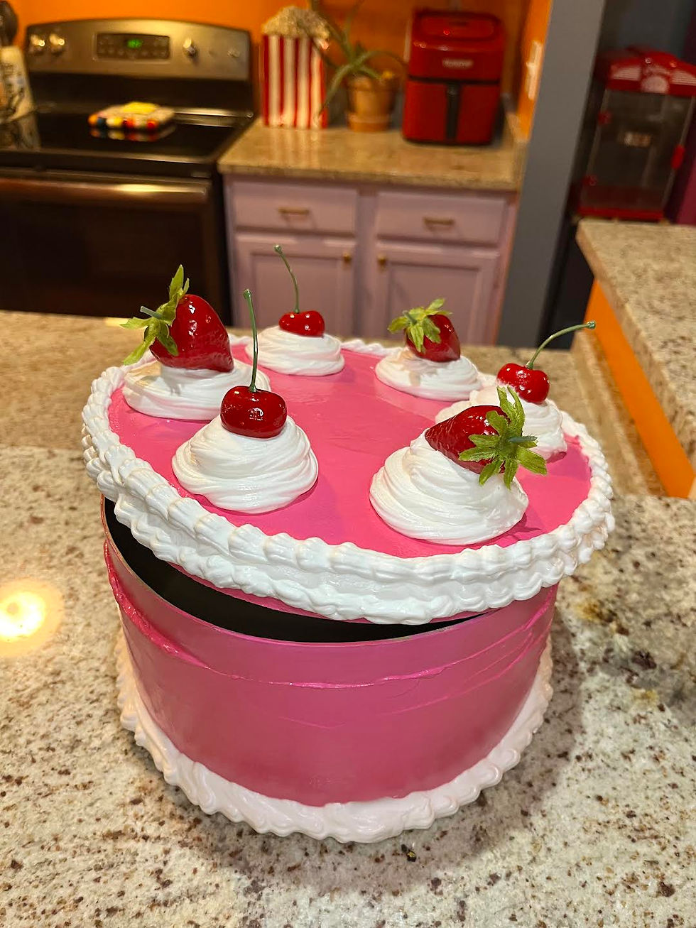 Thumbnail: large cake box 10" x 6"