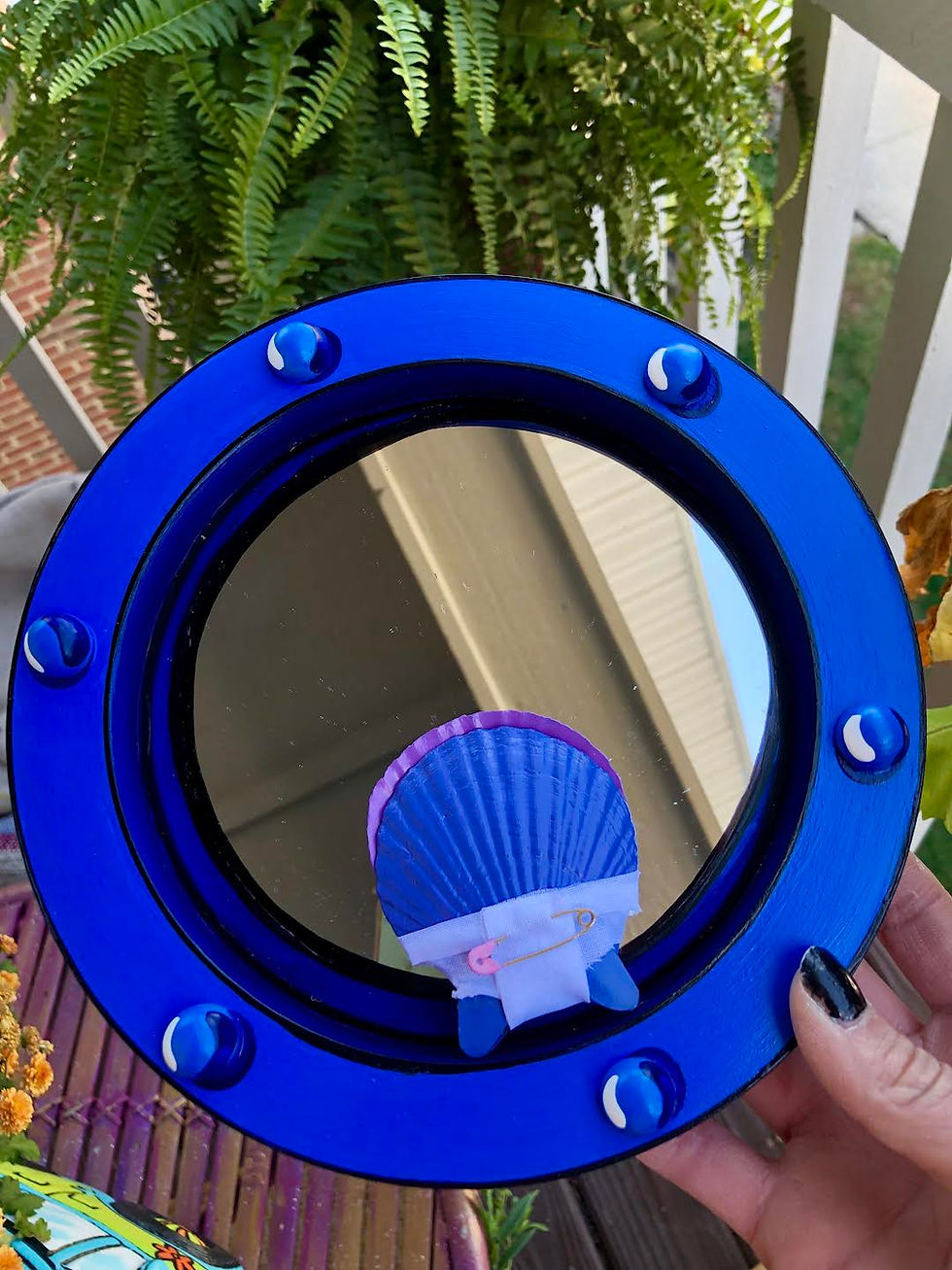 Thumbnail: junior porthole mirror 7" x 7"