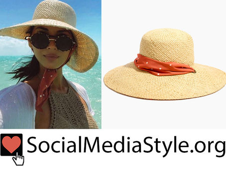 Olivia Munn's straw hat